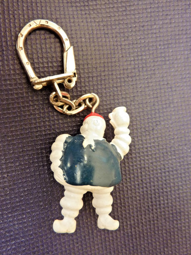 Ancien porte cle bibendum - ,