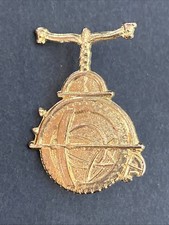 Pin’s Insigne Troupe