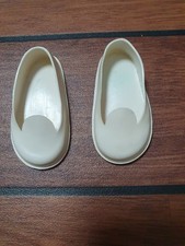 Pour poupée Dolly Gege :chaussures coloris blanc
