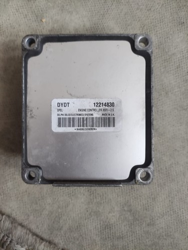 Calculateur moteur vauxhall - calculateur,