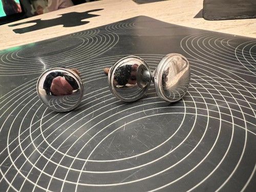 Boutons anciens rond - boutons,