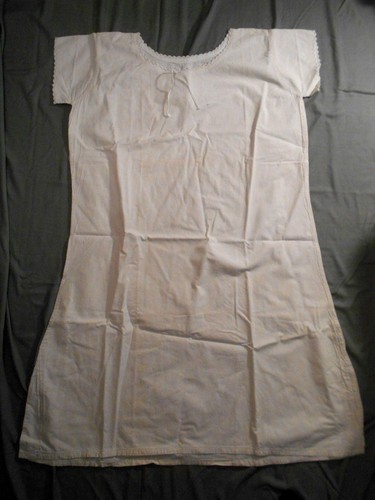 Ancienne chemise nuit brode - ancienne,