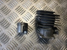 cylindre piston  pour tronçonneuse DOLMAR 110