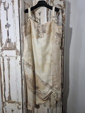 UN JOUR AILLEURS : SUPERBE