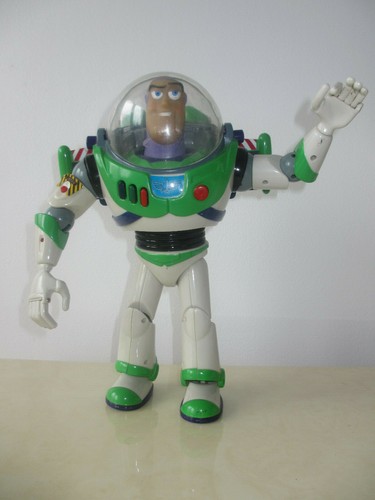 Grand personnage toys story - grand,