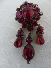 Tres belle broche grenat - belle,