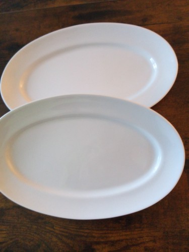 Plats porcelaine blanche 24 - 2,