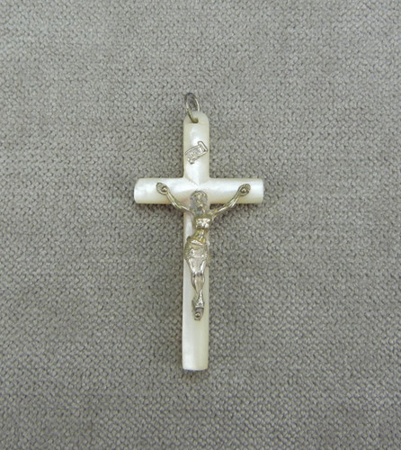 Ancien pendentif nacre et - en,