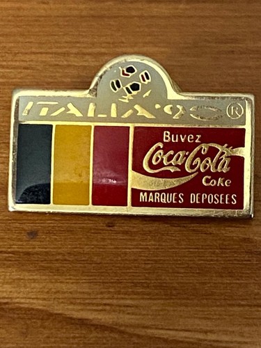 Pin football coupe - pin´s,
