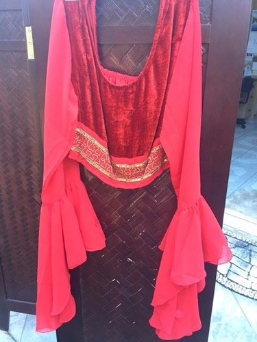 Velvet and chiffon - velvet,