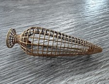 Broche ancienne " Amphore " -