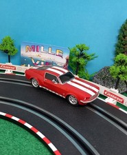 Voiture pour circuit Carrera