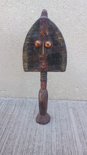 Biface gardien reliquaire - biface,