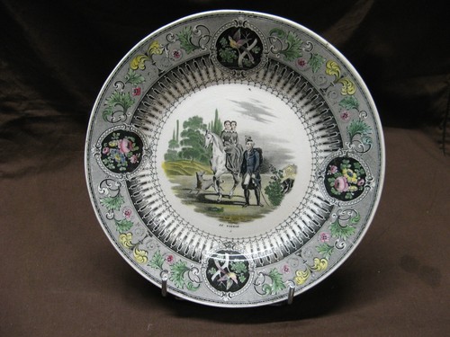 Très belle assiette - , historié
