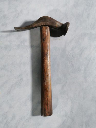 Outil ancien cordonnier - outil,