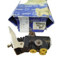 PEUGEOT J9 à partir du