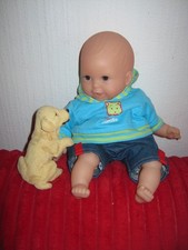 POUPEE BB  COROLLE  2005  30 CM AVEC SON CHIEN  EN RESINE