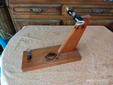 support a jambon Montagne noire