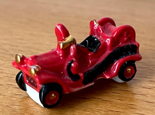 Magnifique fève voiture - fève, rouge