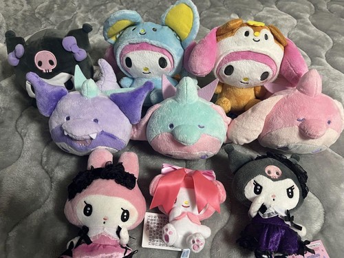 Lot peluches sanrio - de,