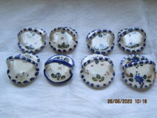 HUIT PORTE COUTEAUX FAIENCE