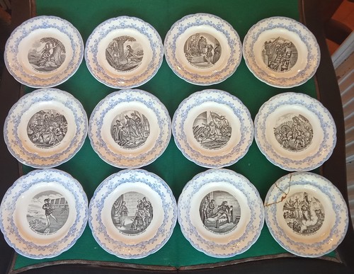 Anciennes assiettes - 12,