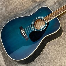 Guitare acoustique YAMAHA