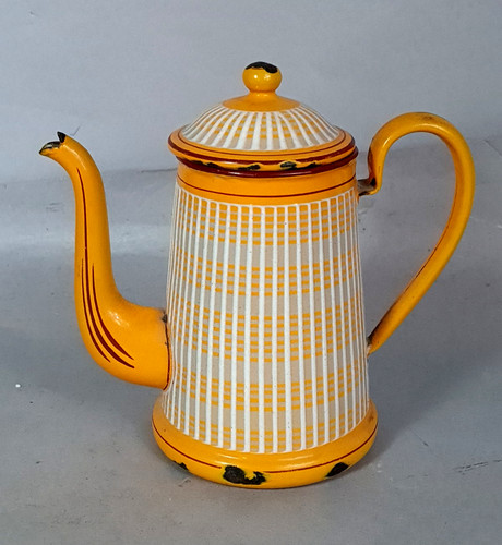 Ancienne belle cafetière - , /