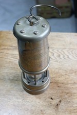 lampe de mineur mine en cuivre