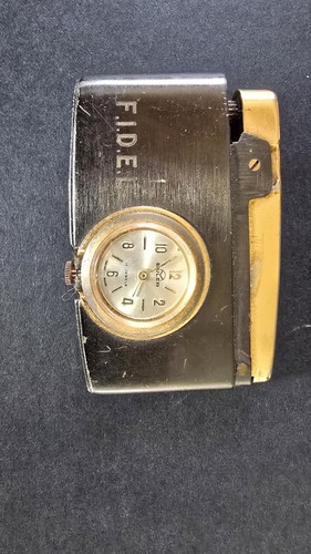 Ancien briquet gaz avec - ancien, à