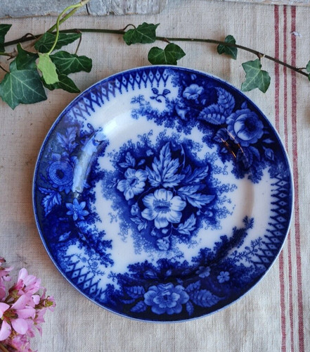 Ancienne petite assiette - petite,