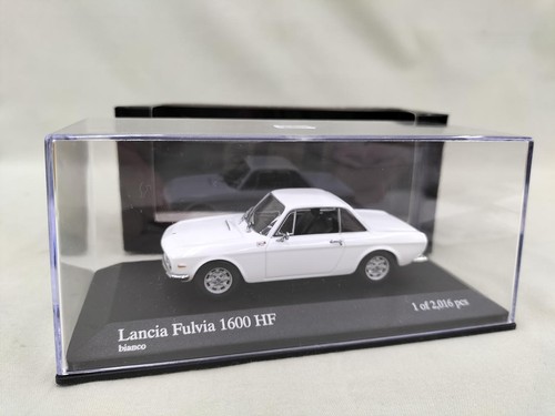 Minichamps lancia white - minichamps, 1/43