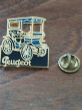 Pin's. des Musées PEUGEOT