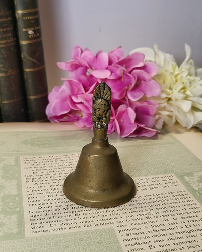 Petite cloche bronze - cloche,