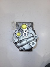 Compresseur clim RENAULT