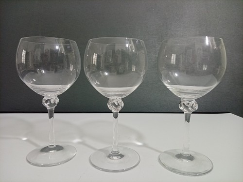 Verres vin bourgogne - a,