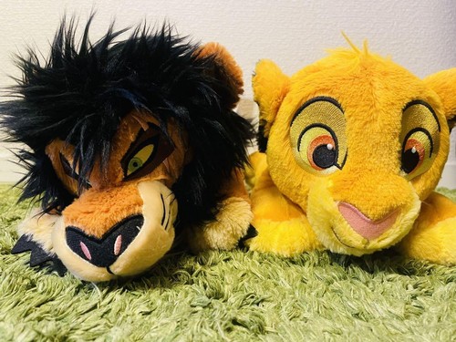 Peluche disney roi - disney,