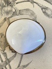 Charmante boite ancienne