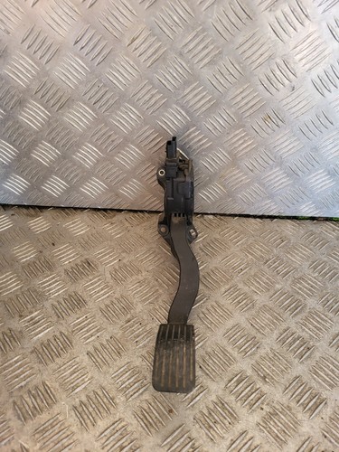 Pédale accélérateur - ,
