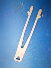 Crochet porte lave-vaisselle