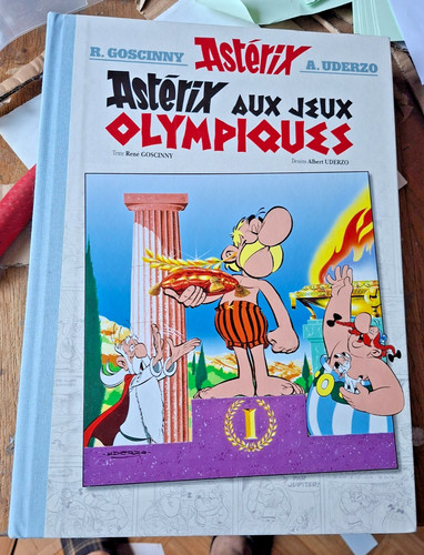 Album astérix aux - album,
