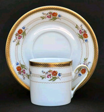 Très jolie TASSE A CAFE +