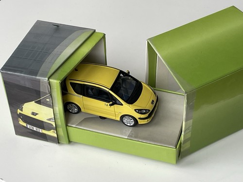 Peugeot 1007 jaune - tacoma, 2004