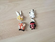 LOT DE 4 BOUTONS ASTERIX EN AMERIQUE KINDER 1997