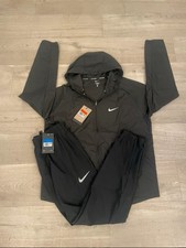 Ensemble Nike running