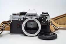 Reflex Argentique OLYMPUS OM-10 35mm Film + MANUAL ADAPTER/BOUCHON/SANGLE/PILES