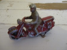 MOTO PLOMB FIGURINE ANCIENNE