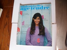 MADEMOISELLE AGE TENDRE  N°