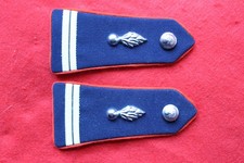PAIRE DE PATTES D'EPAULE