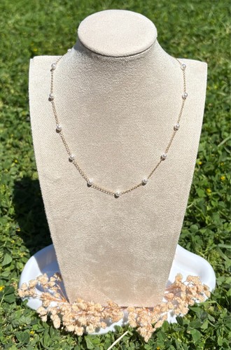 Collier doré perles nacrées